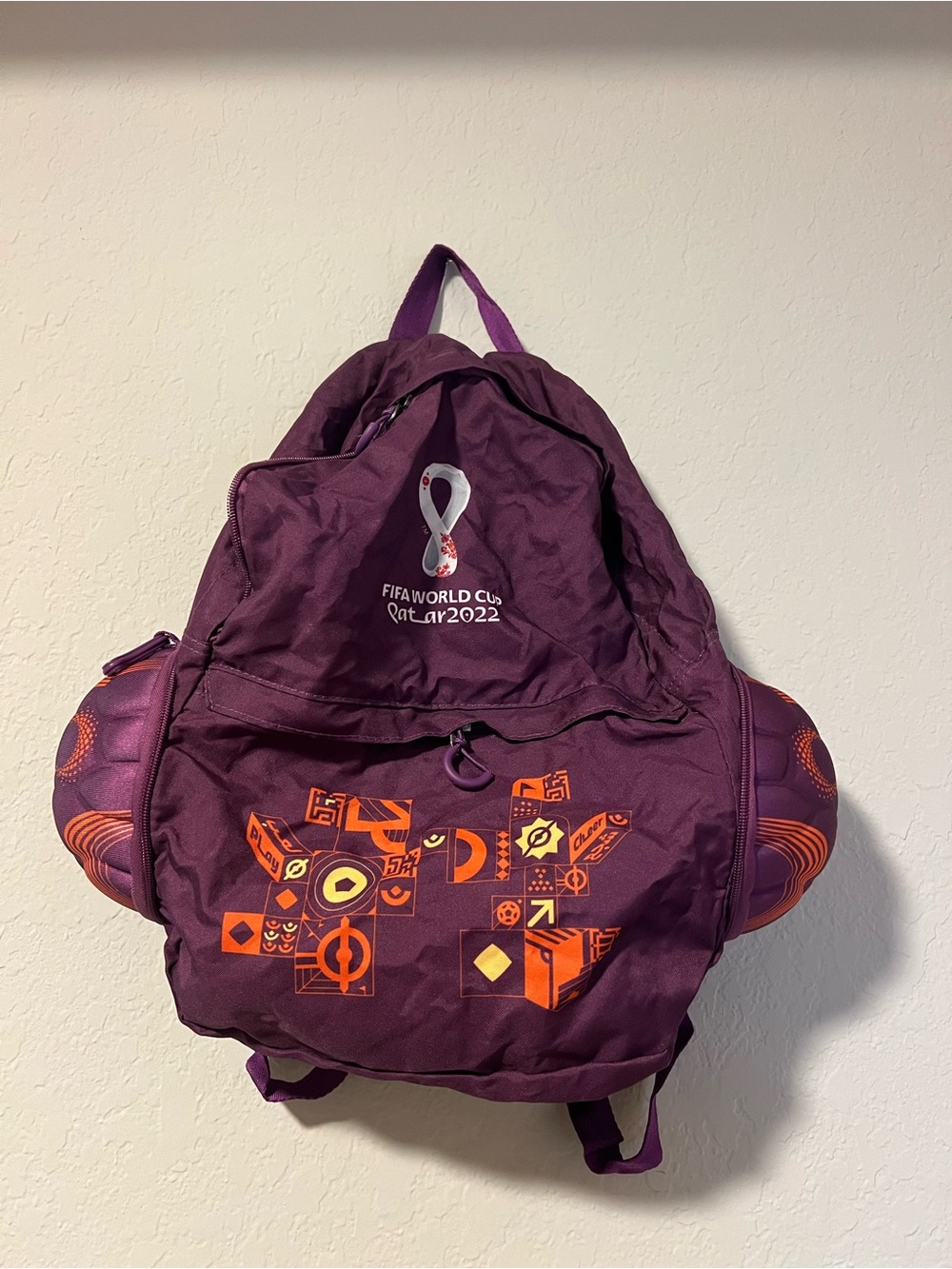 FIFA Men’s 2022 World Cup Qatar Purple Ball Packable Travel Backpack-Unused - Picture 2 of 7